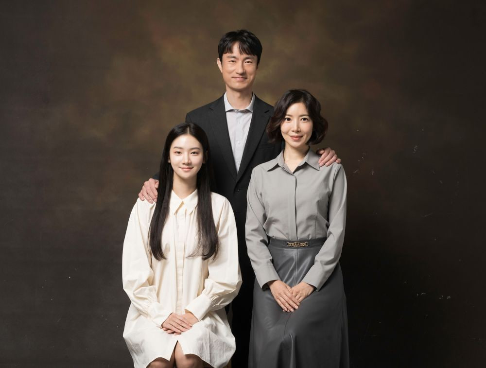 Rahasia Dibalik Satu Keluarga Yuk Intip Sinopsis Perfect Family